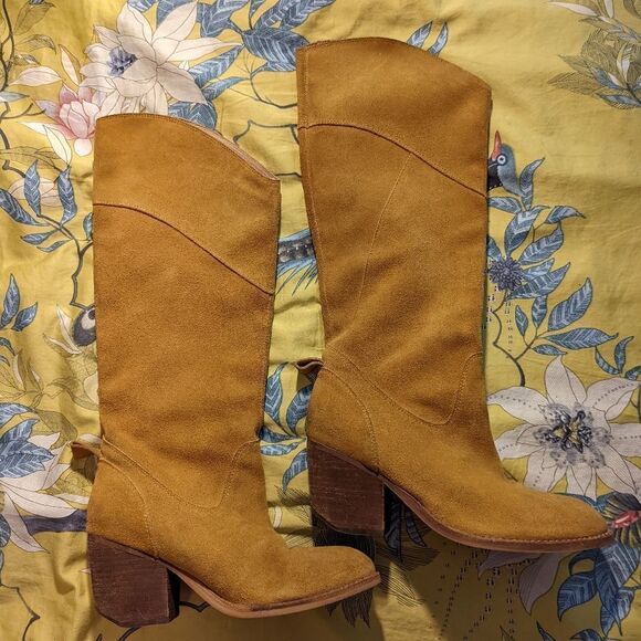 Jeffrey Campbell Mustard Heeled Boots - Picture 2 of 7